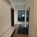 Dalla Laretta Di Fronte Acquario Di شقة *